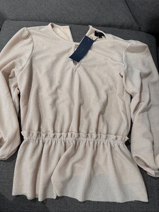 Eclair Tops - NWT - Eclair Cream Textured sparkling Long-Sleeve Peplum Top. size S